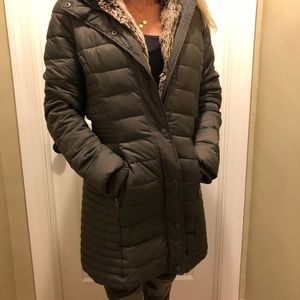 Abercrombie and Fitch winter jacket w faux fur